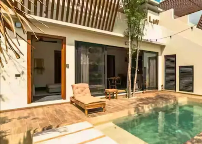 Casa Luv 4br 4ba Downtown 2 Private Pools Pousada *