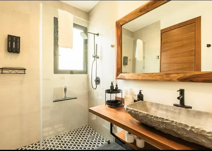 Casa Luv 4br 4ba Downtown 2 Private Pools Tulum