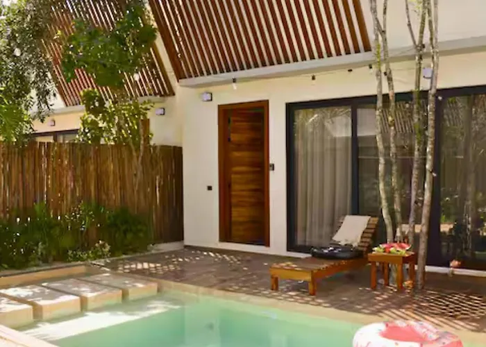 Casa Luv 4br 4ba Downtown 2 Private Pools Pousada Tulum