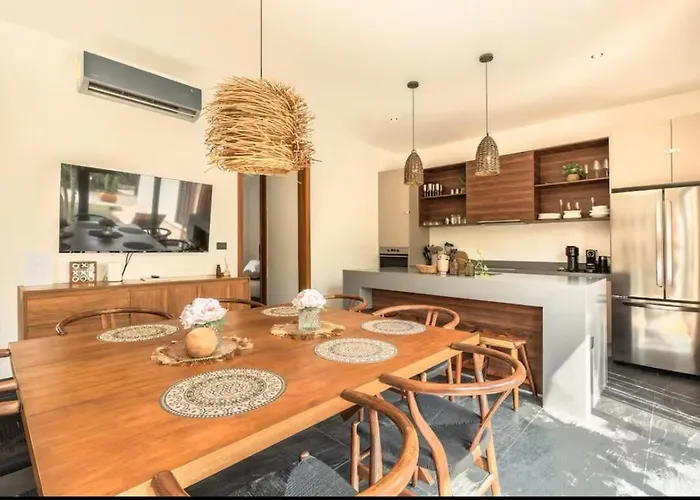 Casa Luv 4br 4ba Downtown 2 Private Pools Pousada *