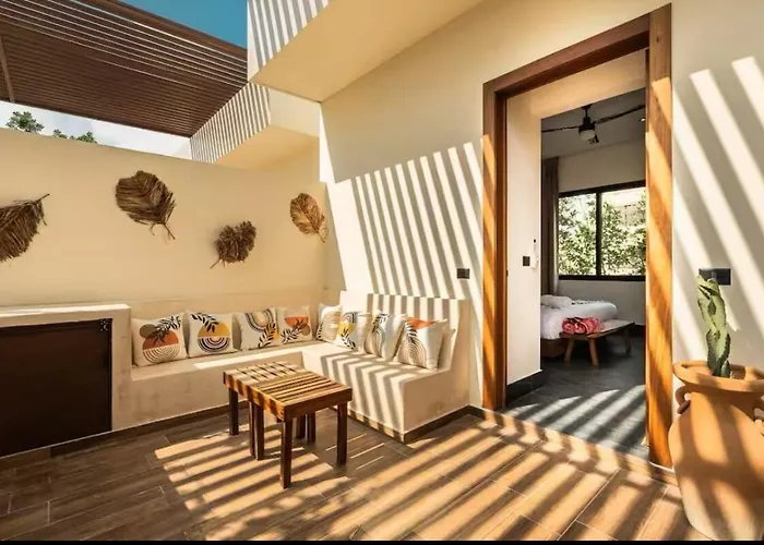 Casa Luv 4br 4ba Downtown 2 Private Pools Pousada Tulum