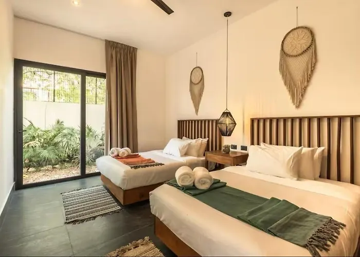 Casa Luv 4br 4ba Downtown 2 Private Pools * Tulum